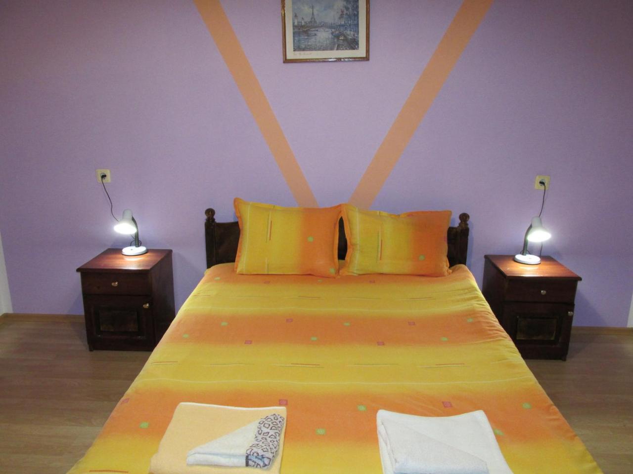 אורשאק Pri Orehite Guesthouse מראה חיצוני תמונה